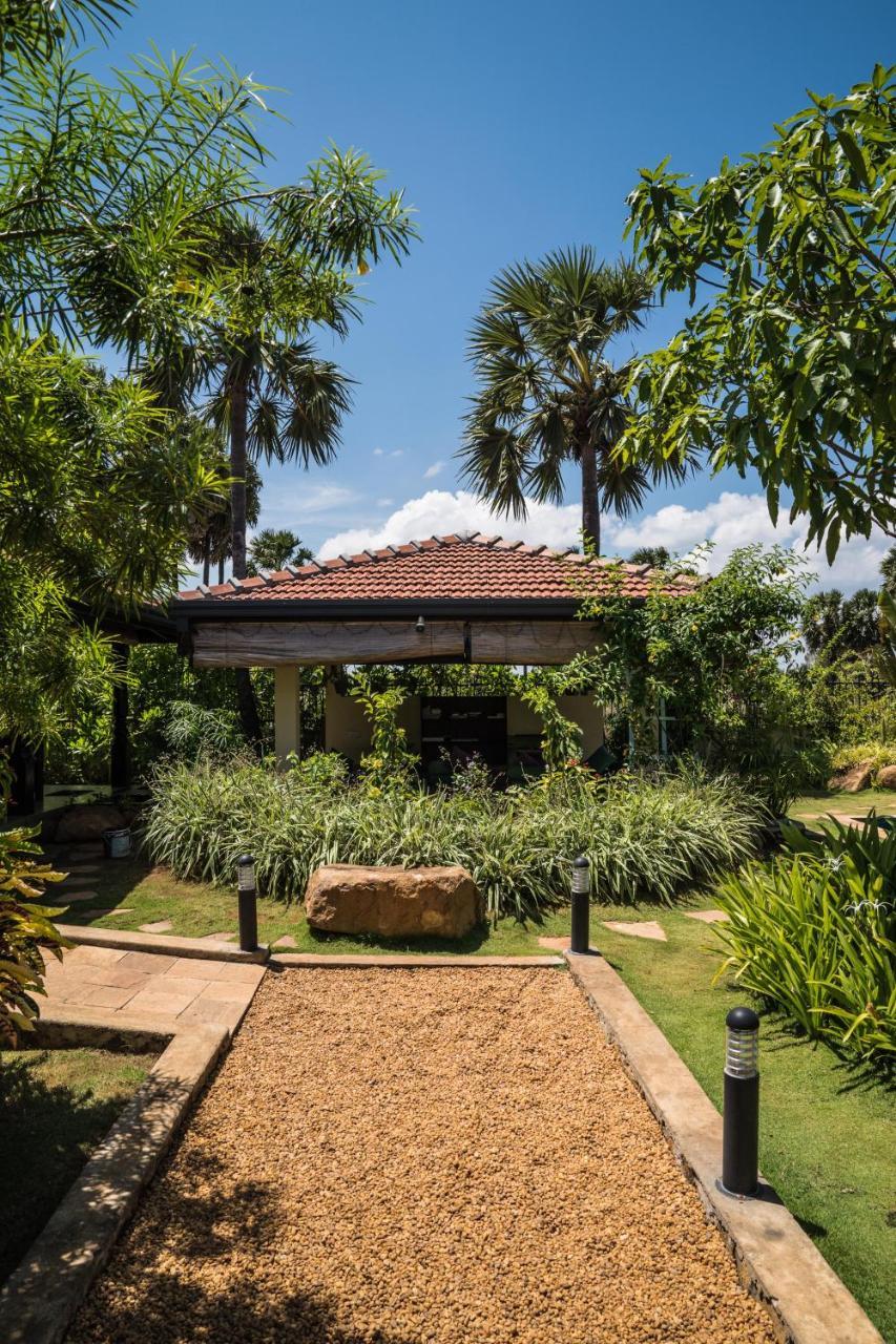 Dream Garden Hotel Vịnh Arugam Ngoại thất bức ảnh